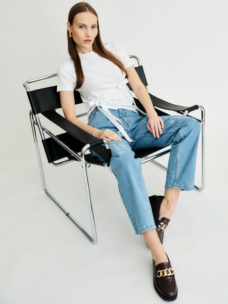 Neo Knee Embroidered Jeans