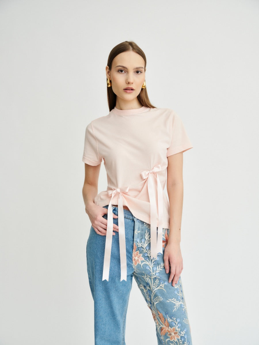 Women's Floral Embroidered Blue Jeans | Sustainable | Delia | Fanfare