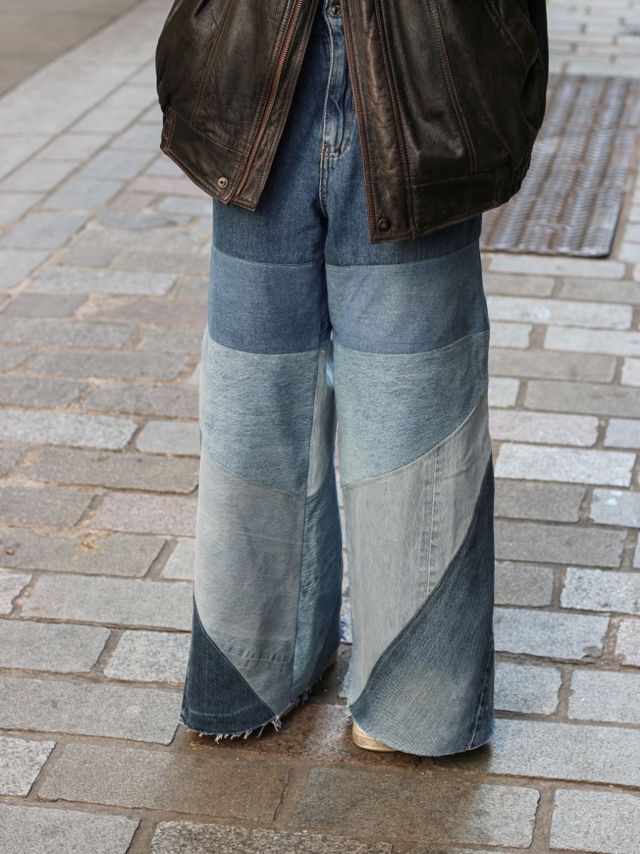 Women's Baggy Flared Jeans| High Waist | Sustainable | Fanfare