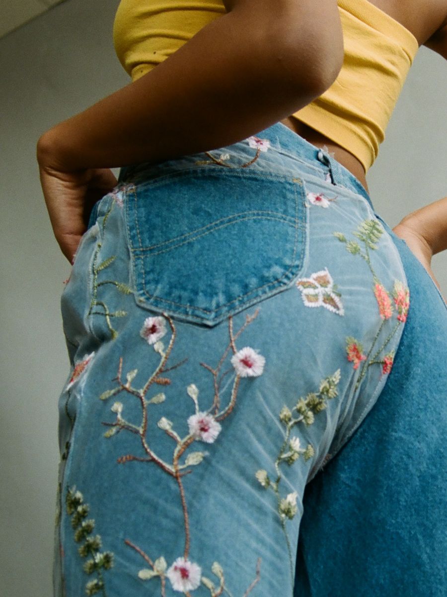 High Waisted Embroidery Jean