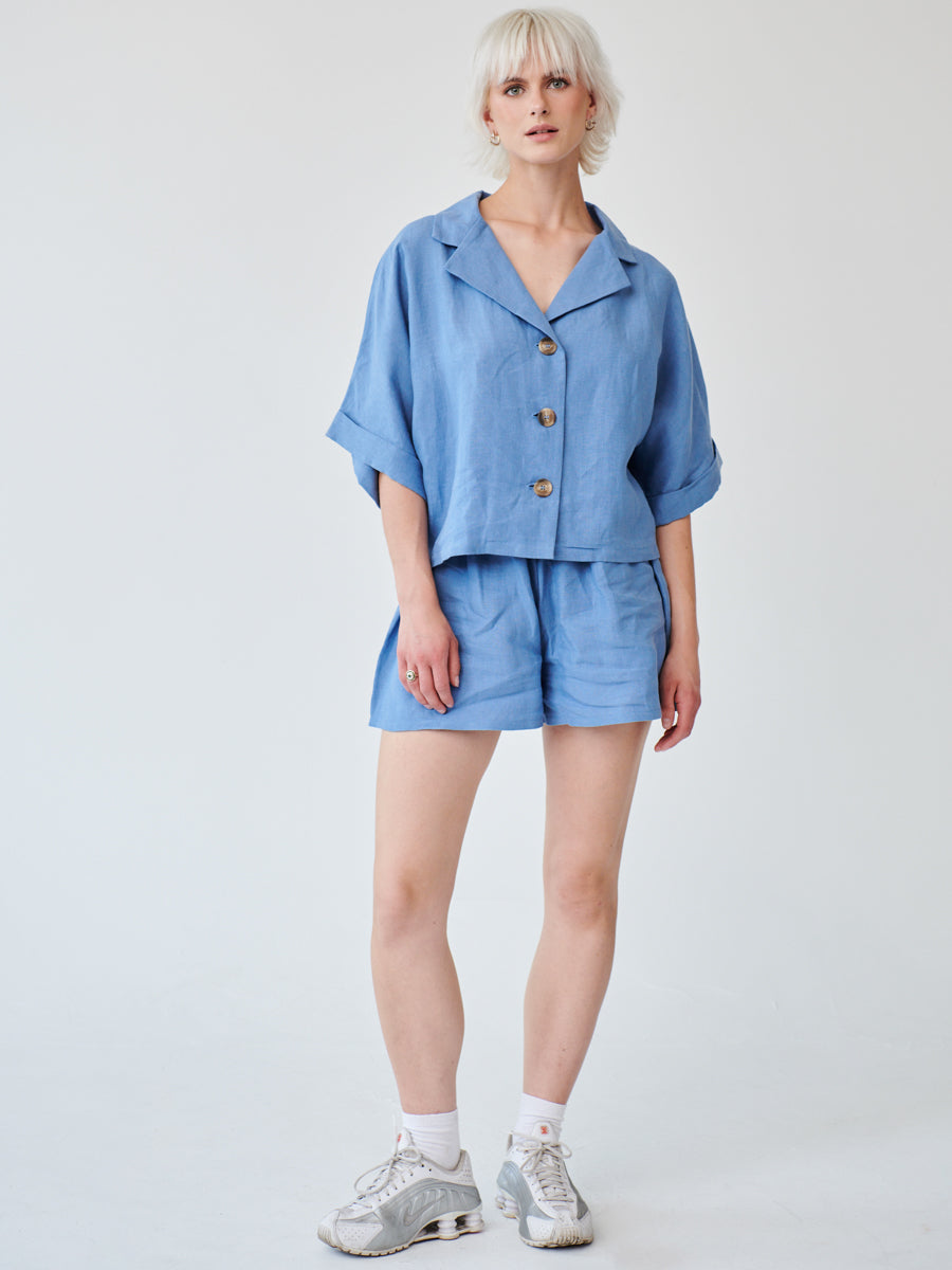 Fanfare Label's sustainable women's 100% OEKO -TEX linen blue short sleeved co-ord set with shorts